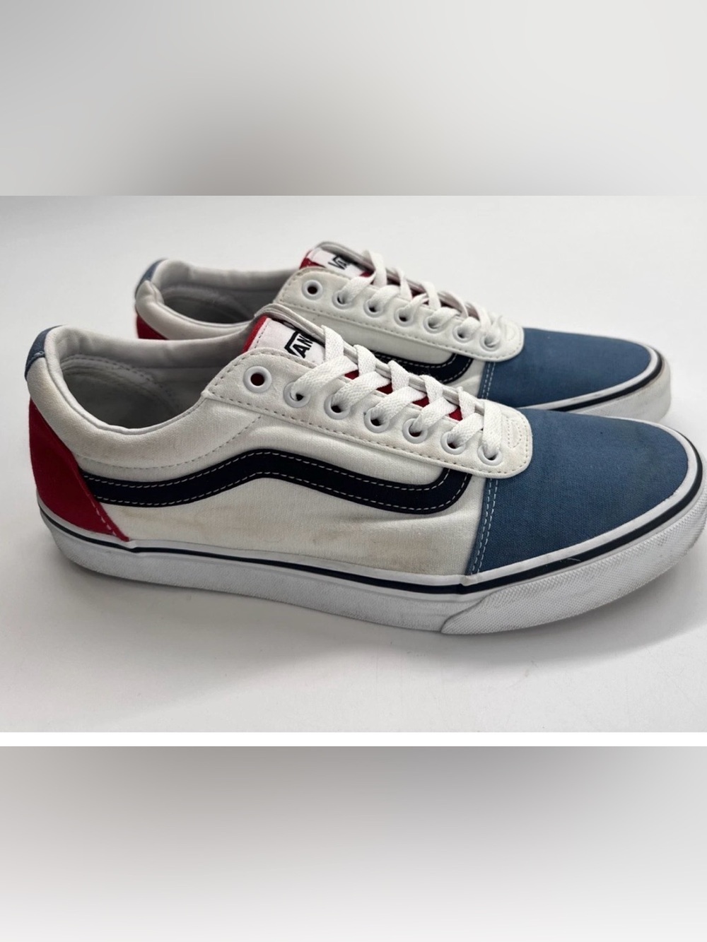 VANS Old Skool Shoes Mens 10.5 Red Blue White Skater Sneakers Athletic Patriotic